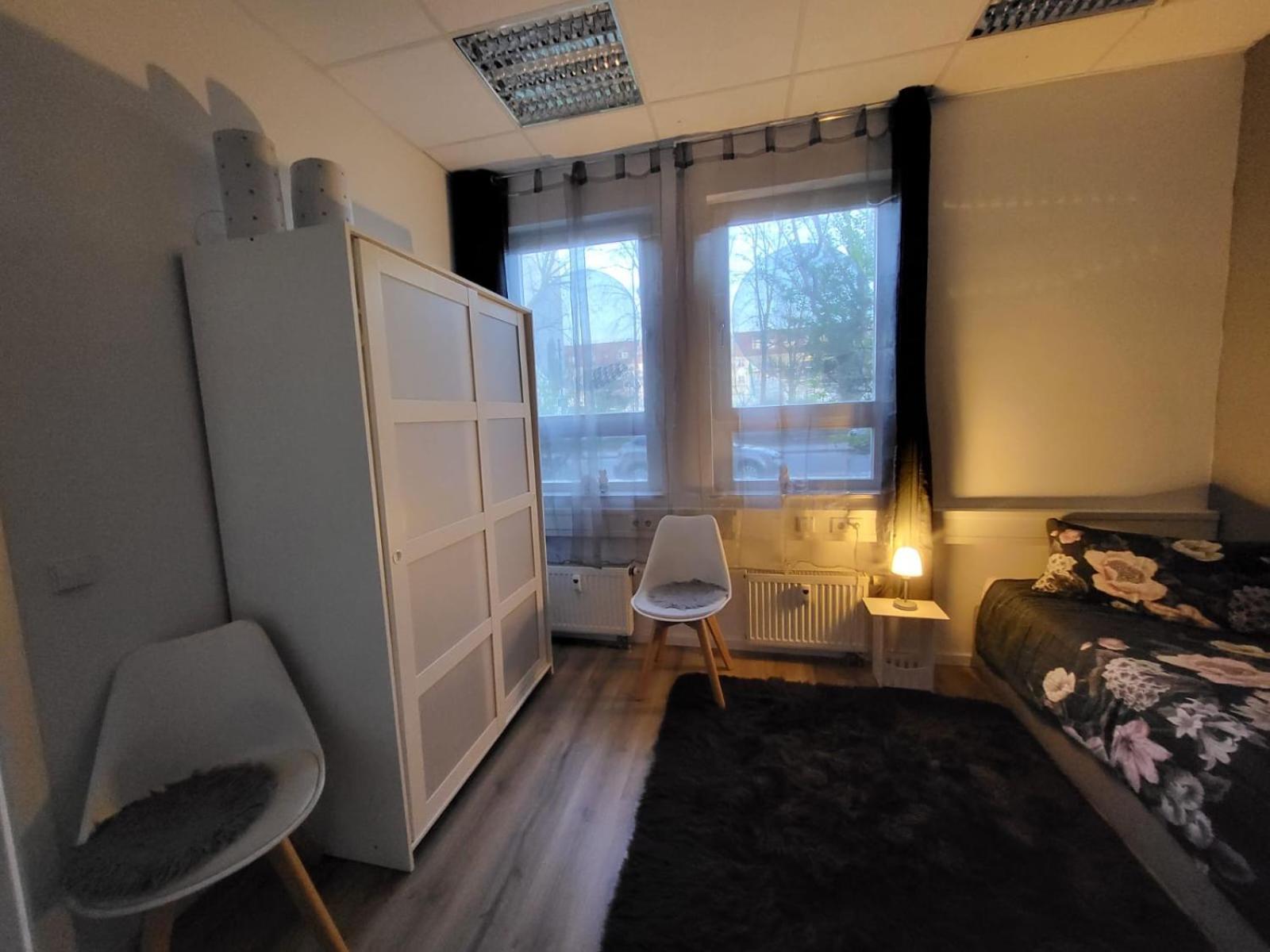 Studio 1 Mit Gemeinschaftsraeumen, Tiefgarage Leipzig Luaran gambar