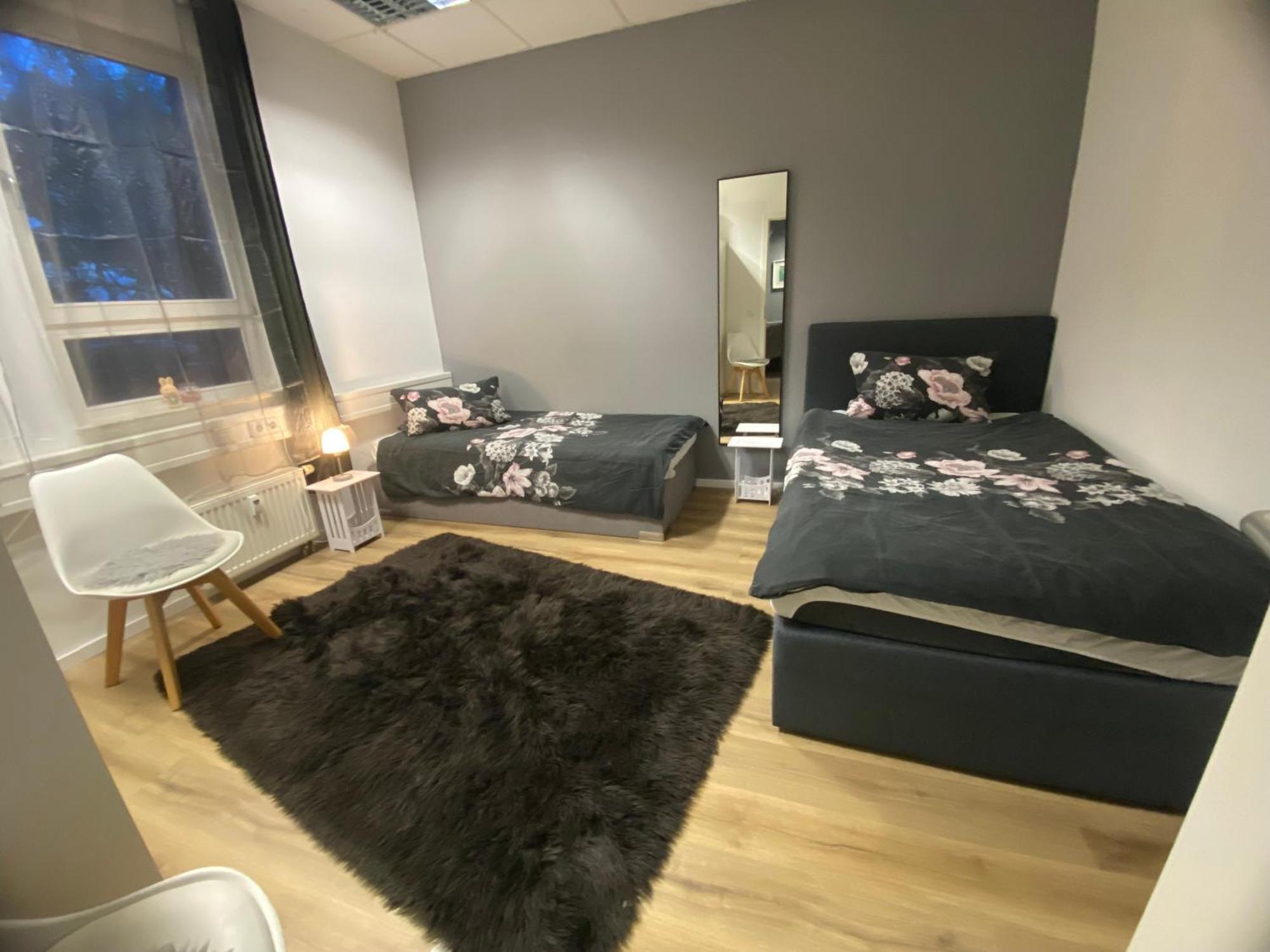 Studio 1 Mit Gemeinschaftsraeumen, Tiefgarage Leipzig Luaran gambar