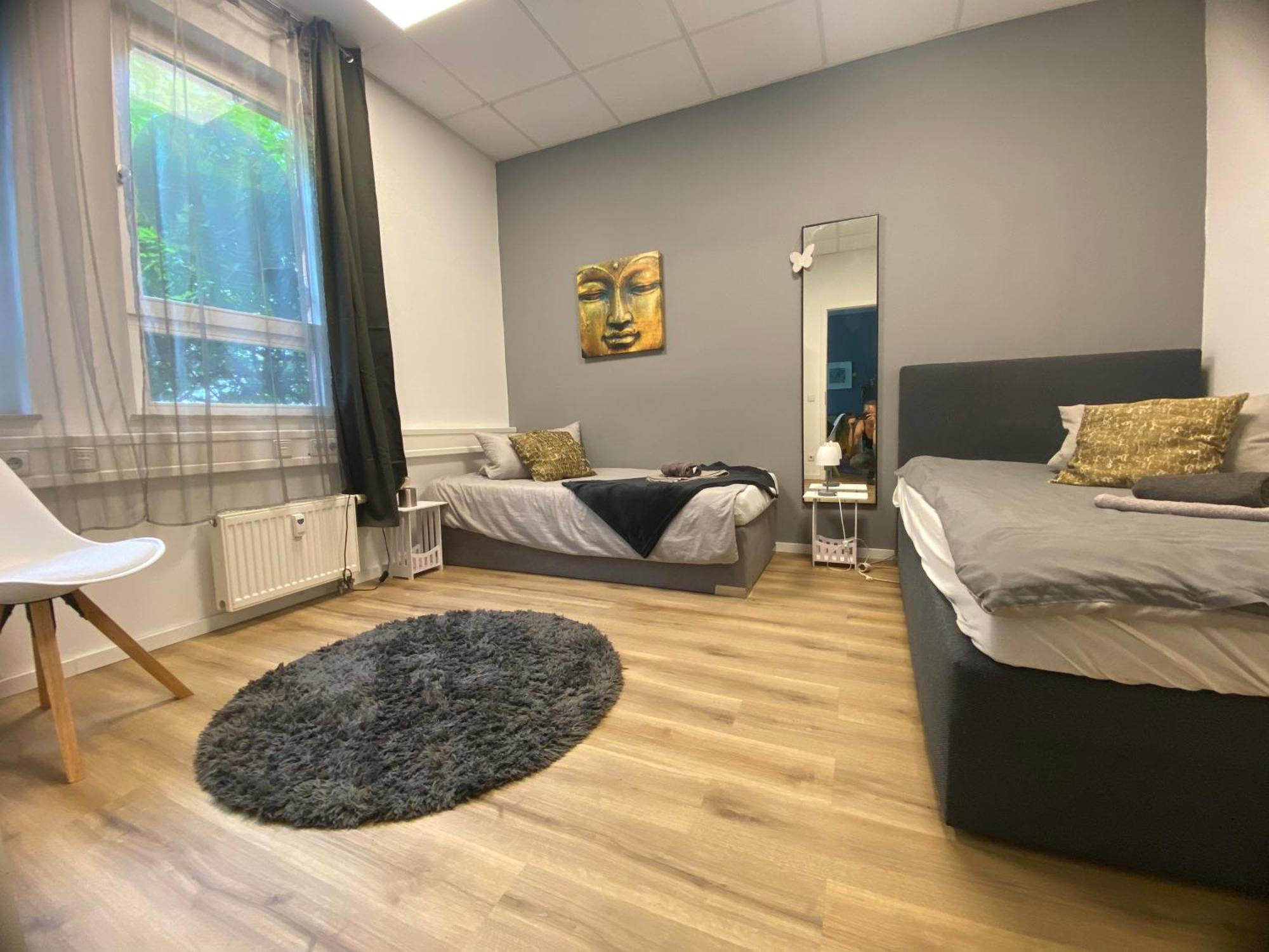 Studio 1 Mit Gemeinschaftsraeumen, Tiefgarage Leipzig Luaran gambar