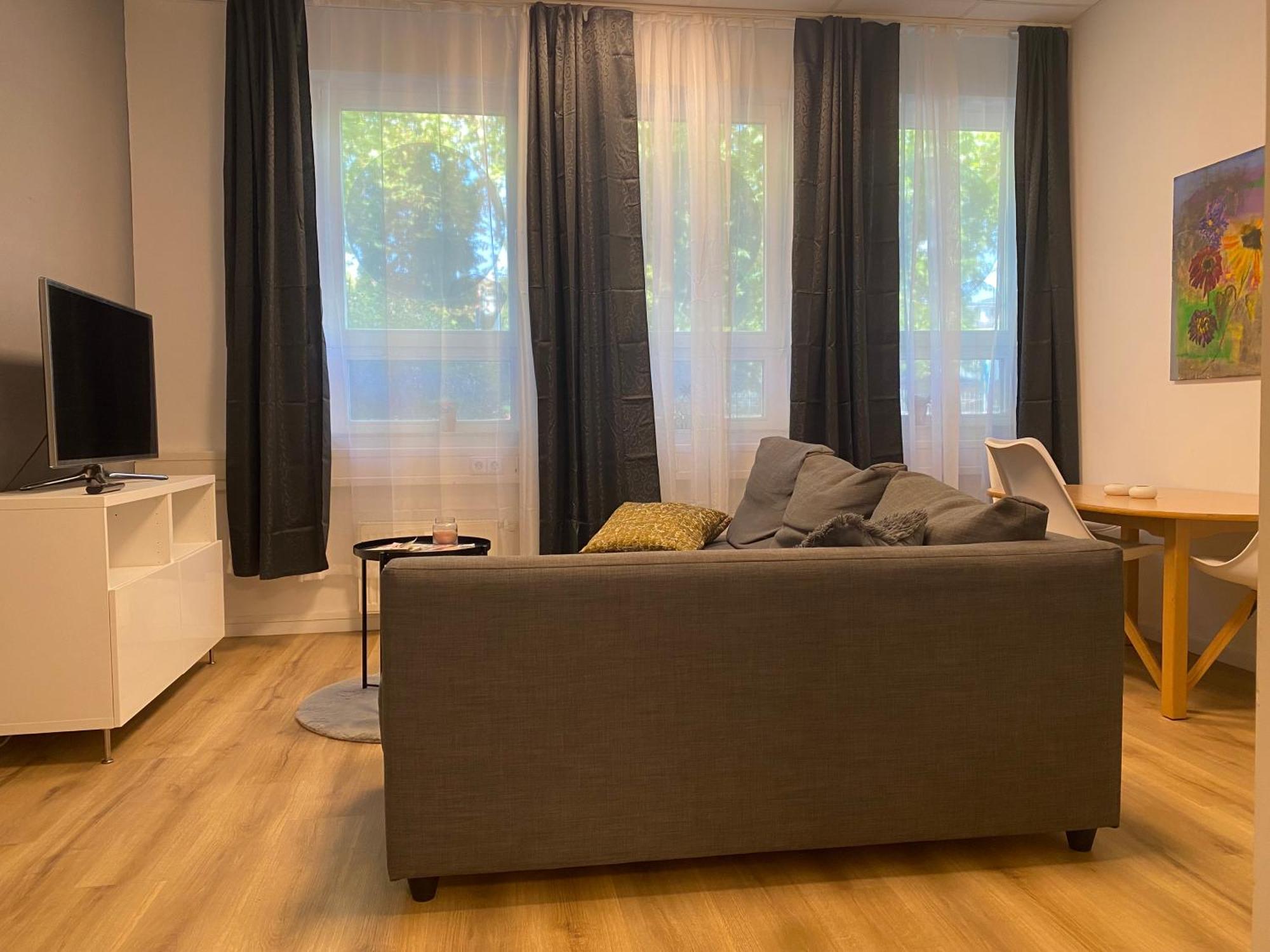 Studio 1 Mit Gemeinschaftsraeumen, Tiefgarage Leipzig Luaran gambar